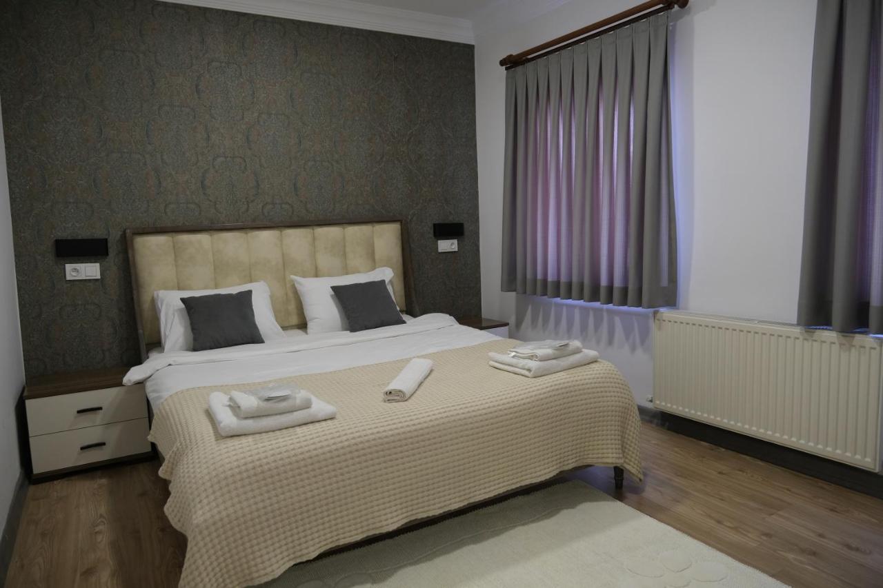 Taksim Neo Pera Suites Estambul Exterior foto