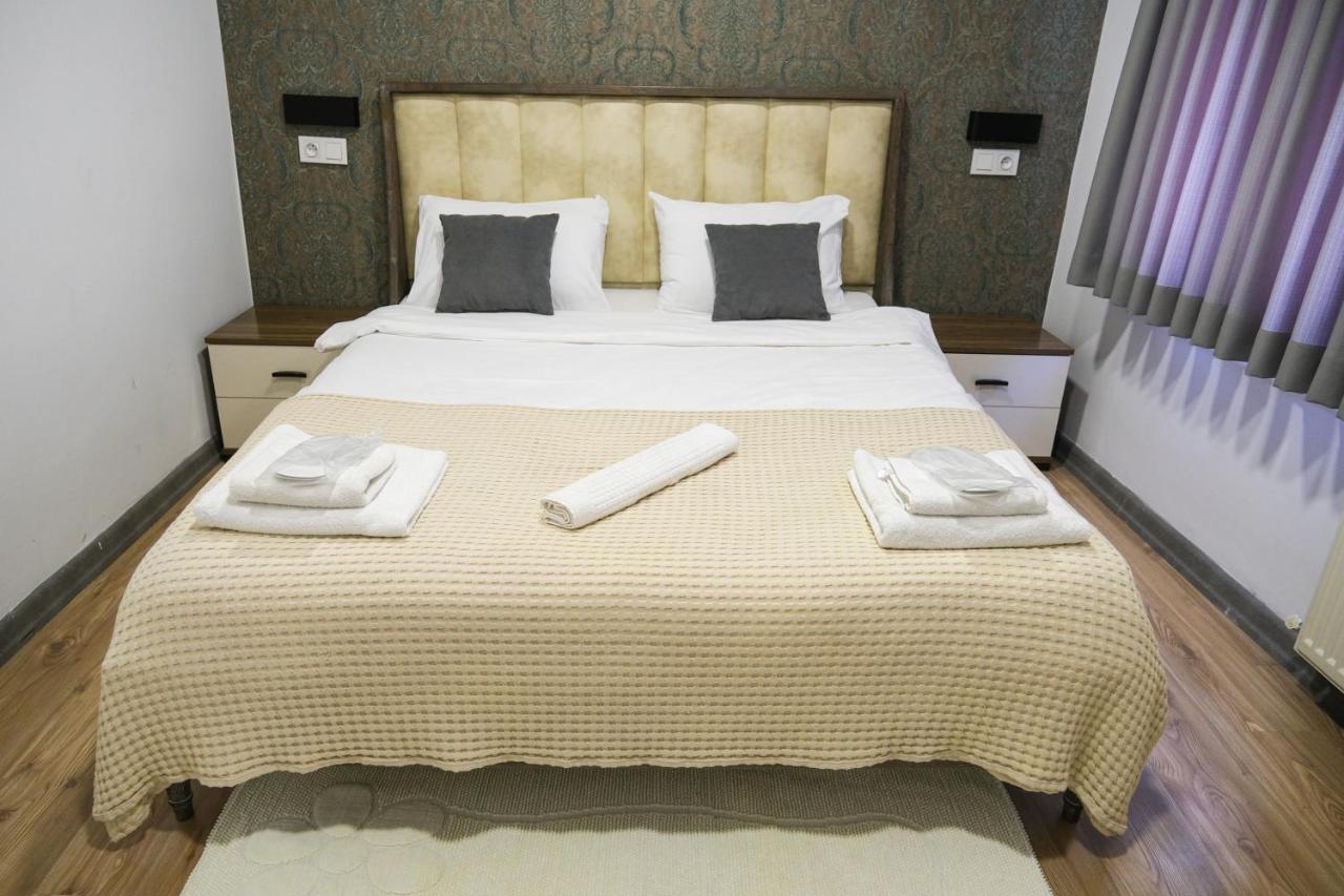 Taksim Neo Pera Suites Estambul Exterior foto